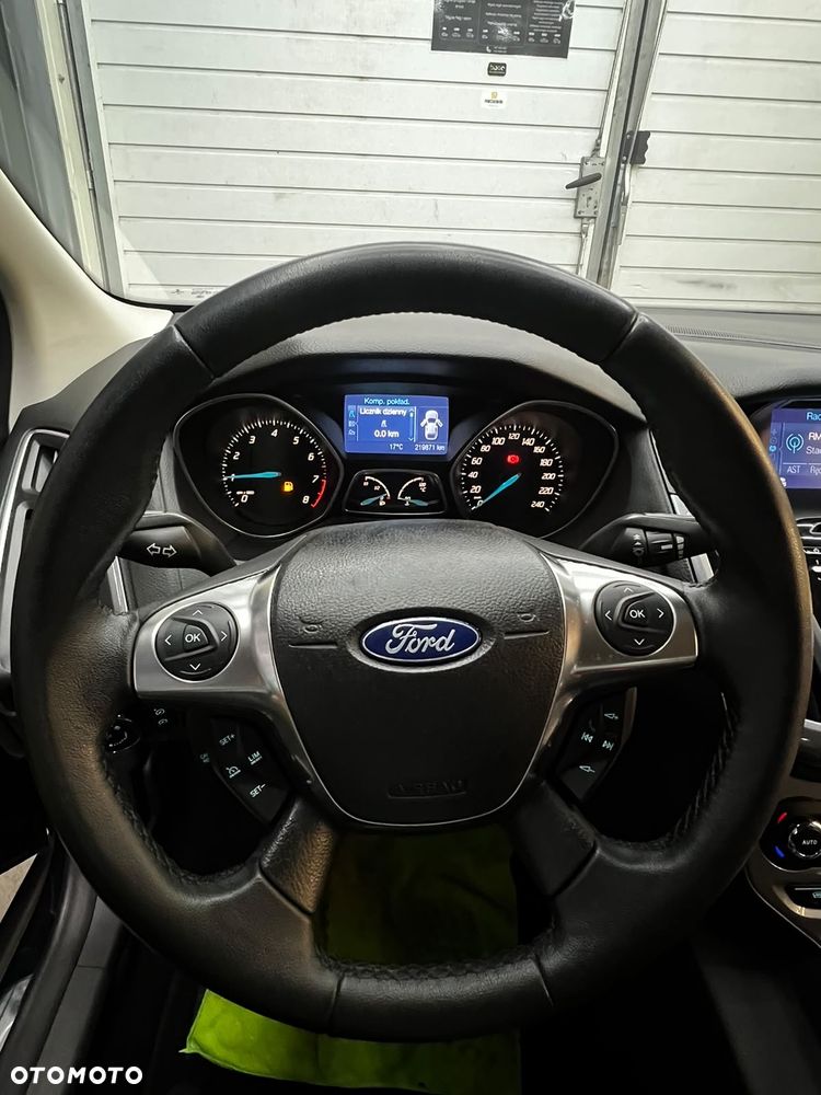 Ford Focus - 10