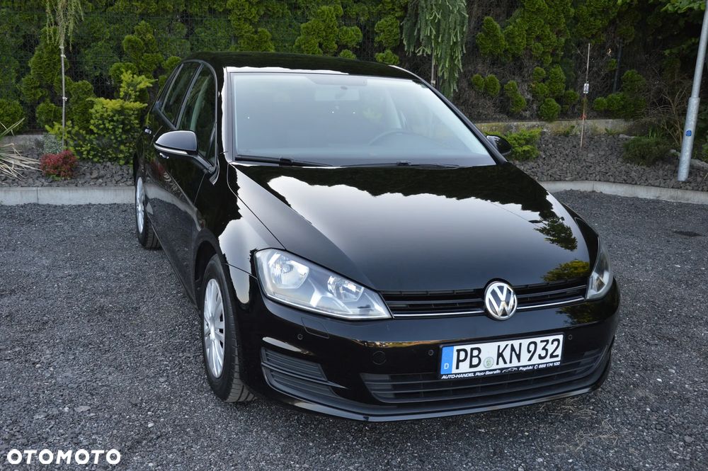 Volkswagen Golf - 9