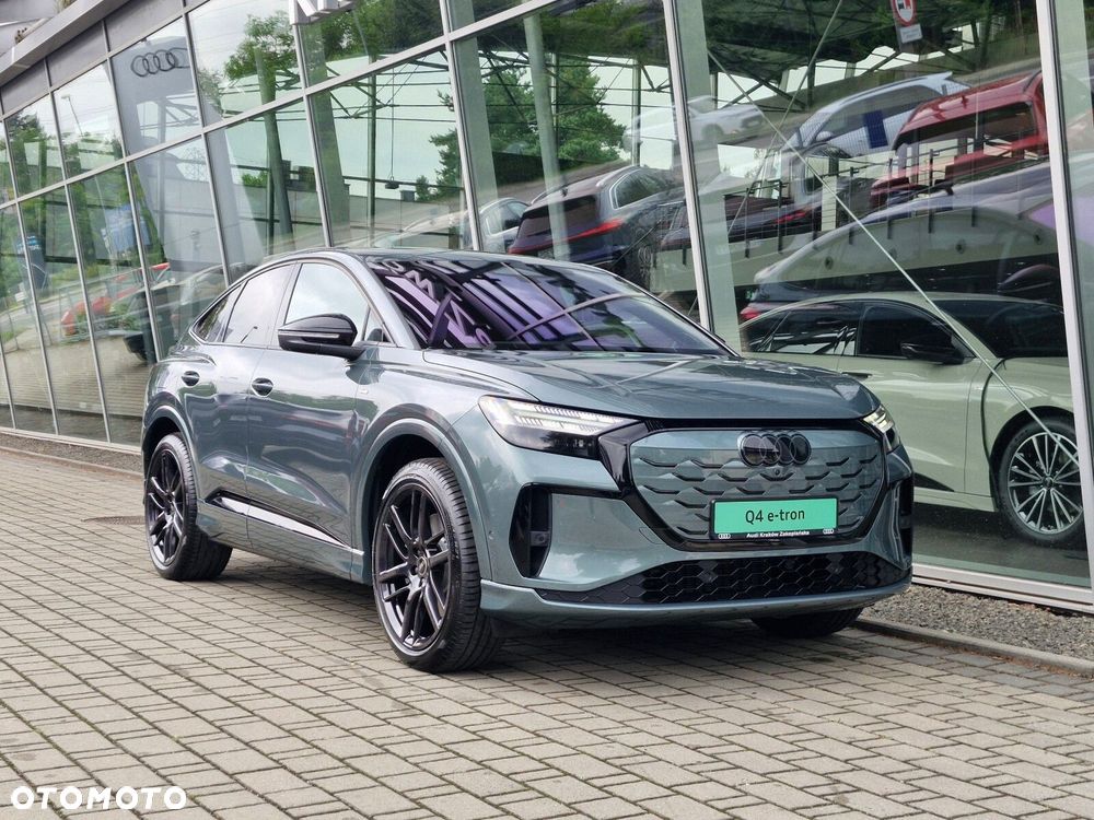 Audi Q4 Sportback e-tron - 3