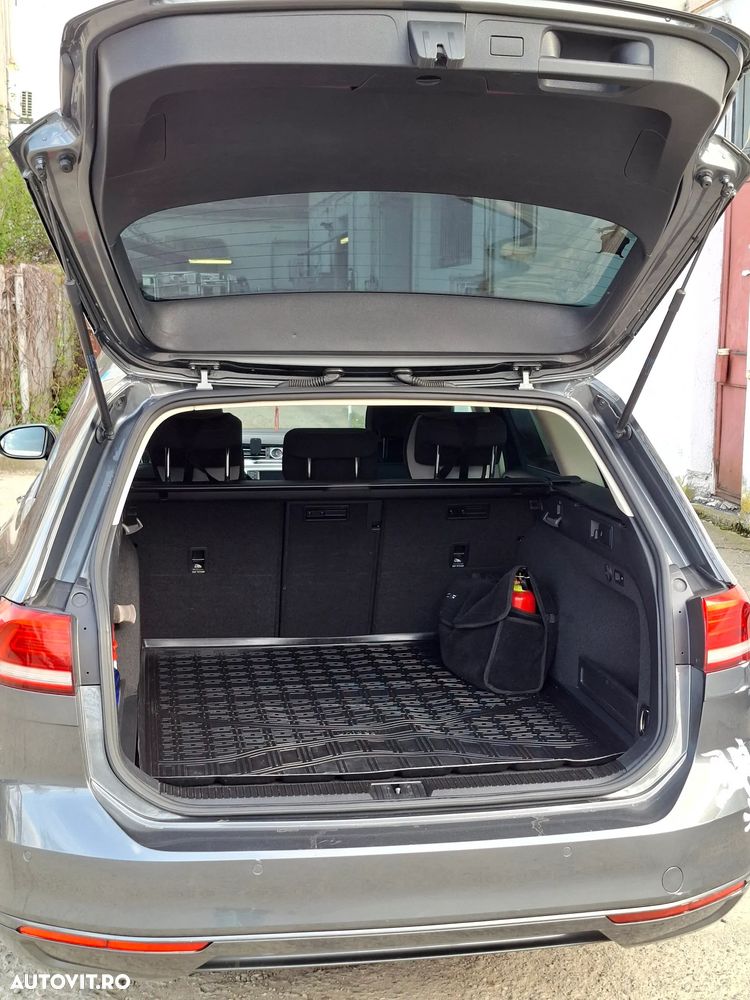 Volkswagen Passat 2.0 TDI DSG (BlueMotion Technology) Comfortline - 7