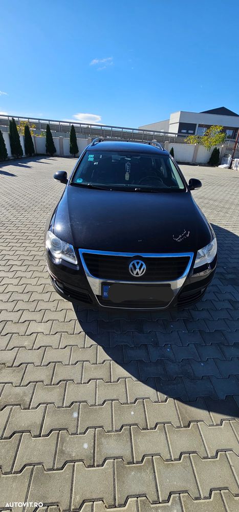 Volkswagen Passat Variant 2.0 TDI Trendline DPF DSG - 1
