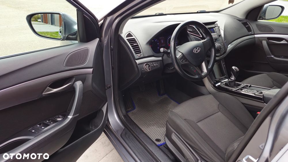 Hyundai i40 1.7 CRDi Comfort - 12