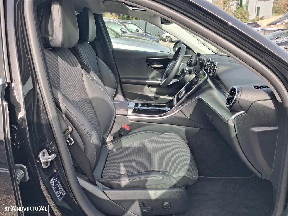 Mercedes-Benz C 220 d Avantgarde - 13