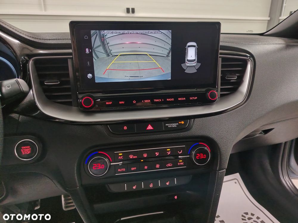 Kia Ceed 1.5 T-GDI DCT7 OPF GT Line - 32