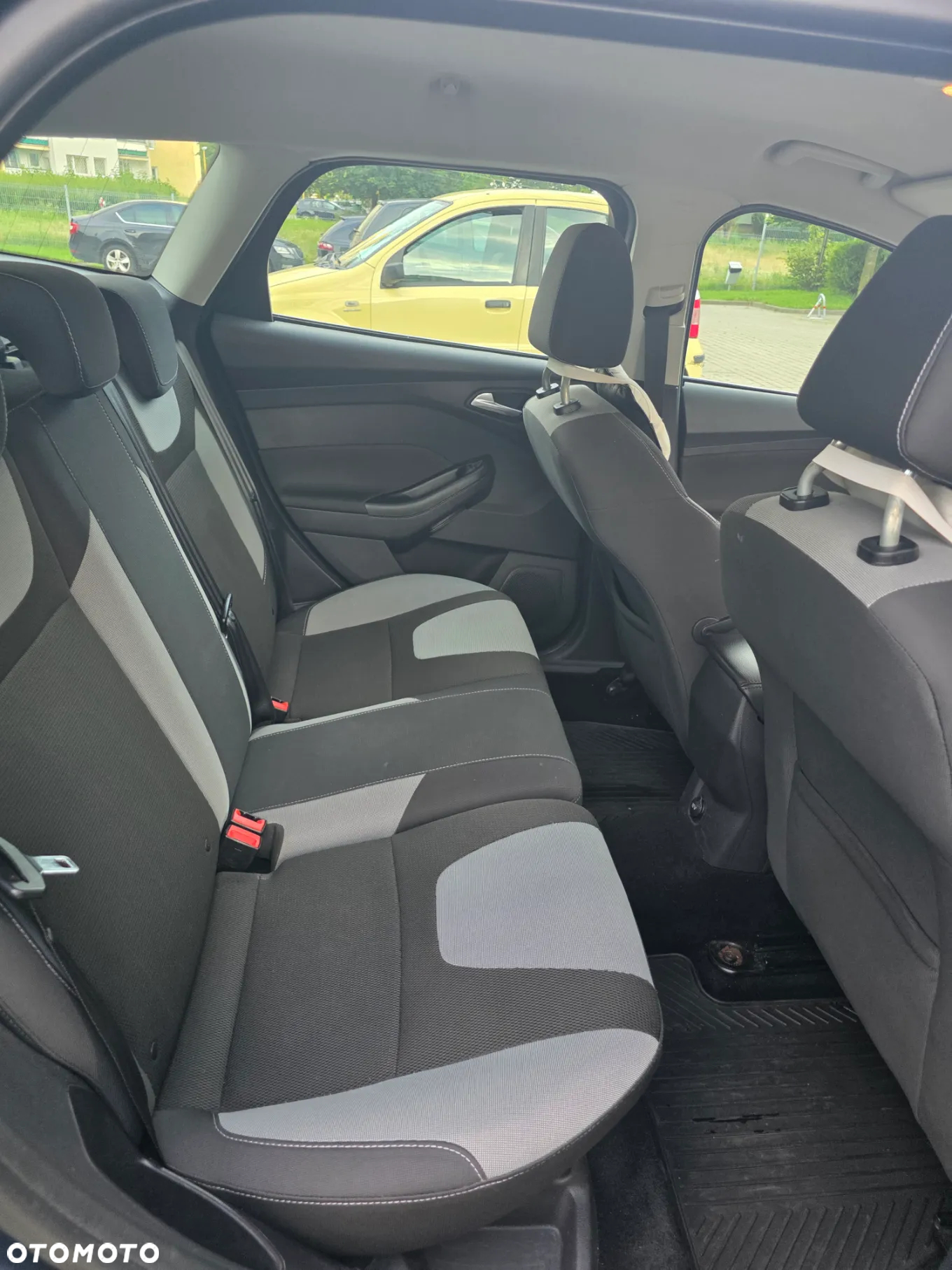 Ford Focus - 12