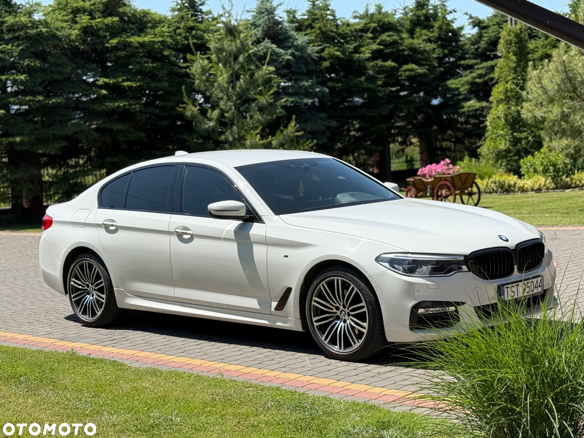 BMW Seria 5 520d xDrive M Sport sport - 2