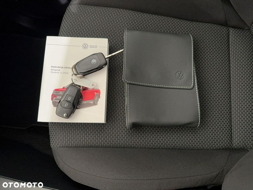 Volkswagen Amarok - 35