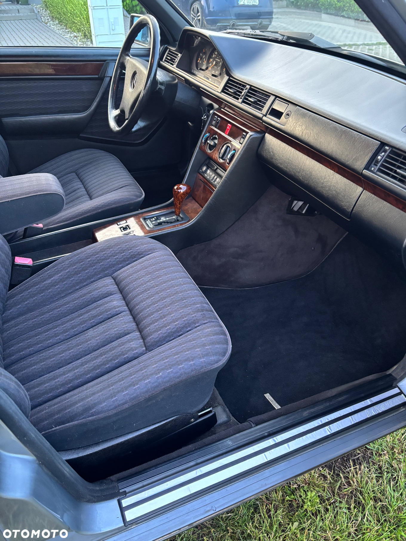Mercedes-Benz W124 (1984-1993) - 10