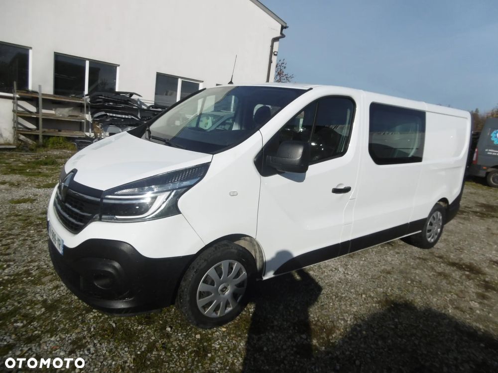 Renault Trafic - 2