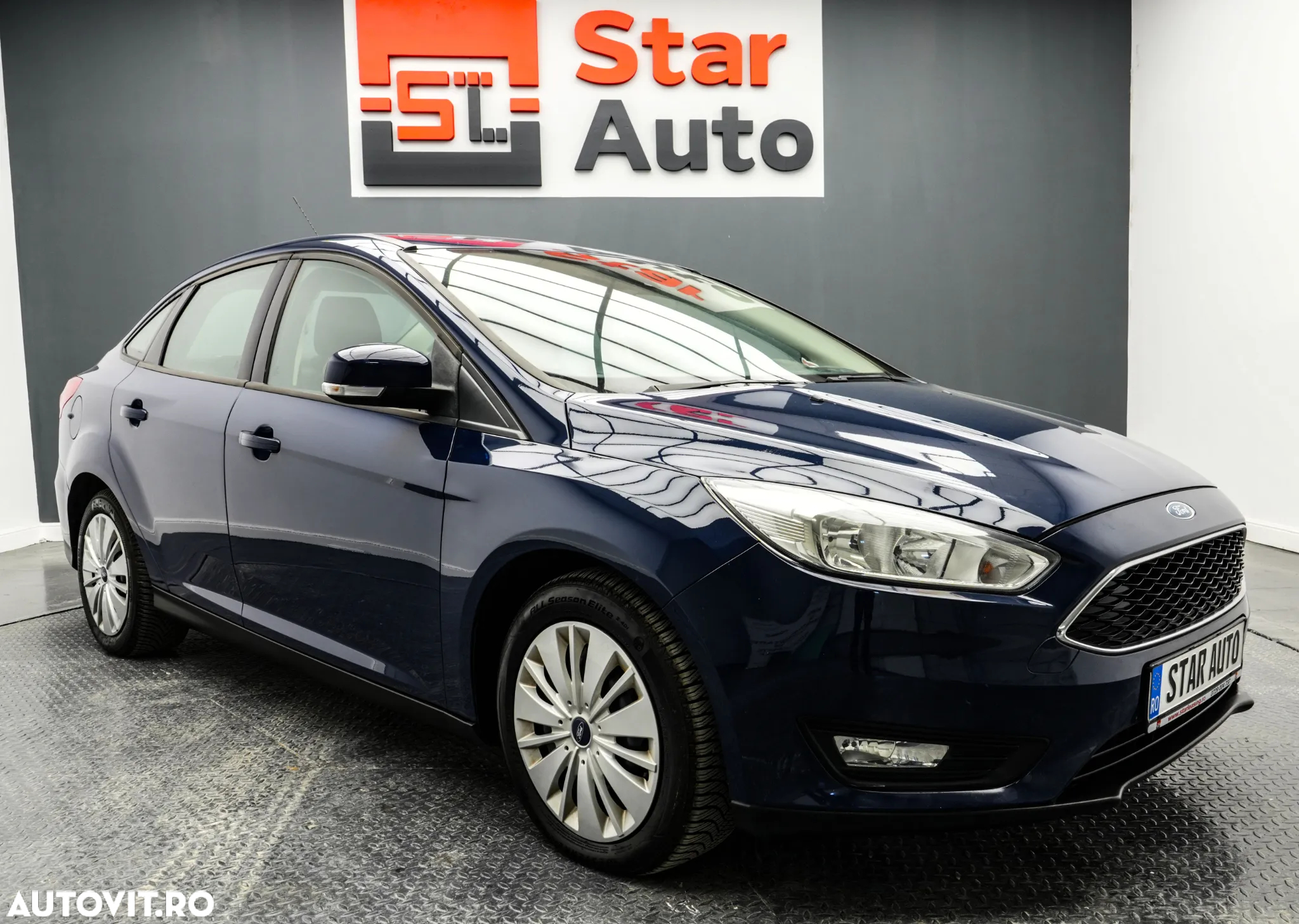 Ford Focus 1.0 EcoBoost Trend - 4