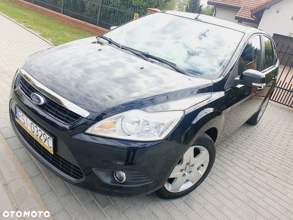 Ford Focus 1.8 Style - 11