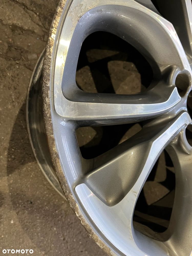 Citroen DS4 1szt. 7,5J 18 ET29 9688904377 Felga - 2