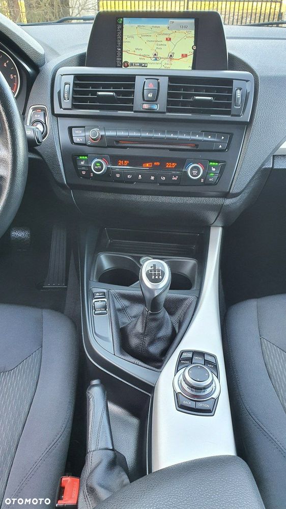 BMW Seria 1 - 21