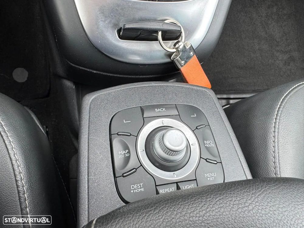 Renault Grand Scénic ENERGY dCi 110 LIMITED - 26