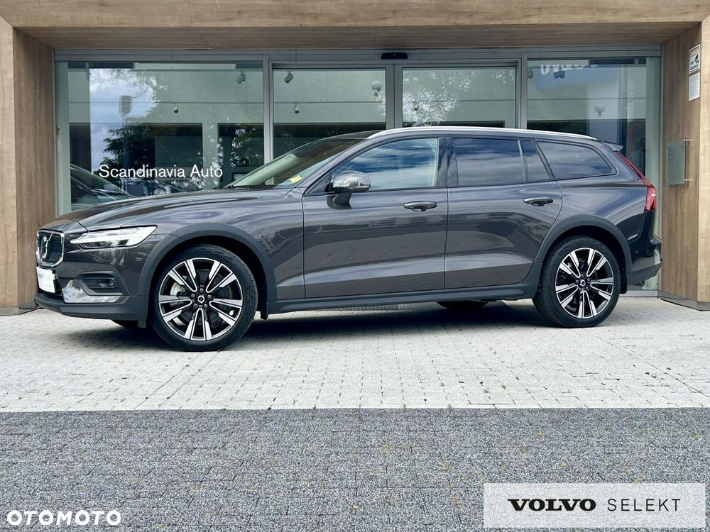 Volvo V60 Cross Country