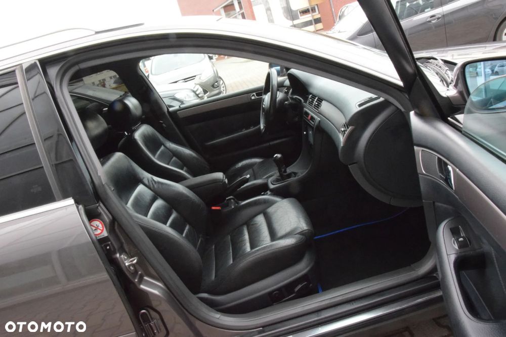 Audi A6 Avant 1.8 T - 16