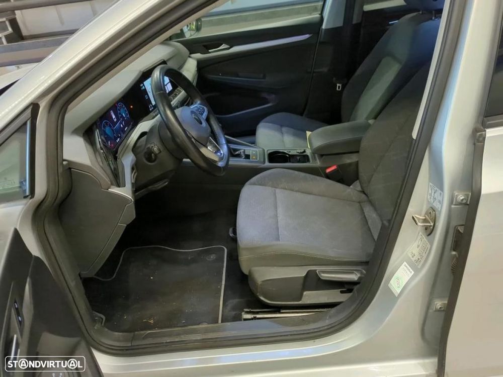 VW Golf Variant 2.0 TDi SCR - 5