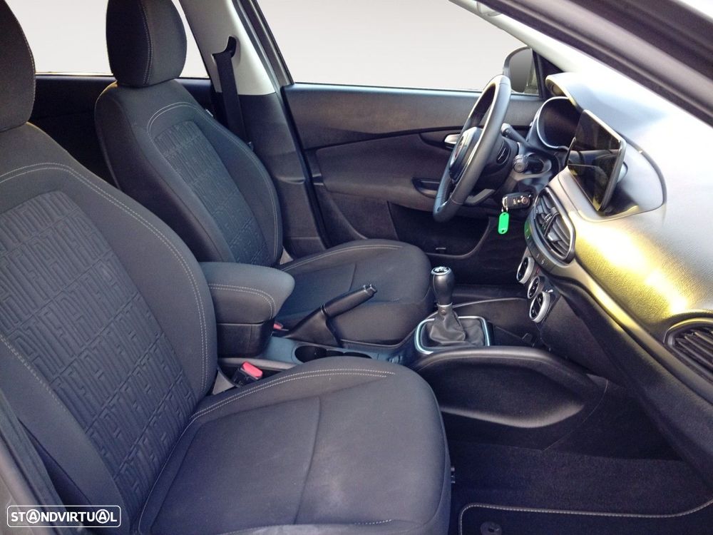Fiat Tipo Station Wagon 1.0 GSE T3 — fotografia 15