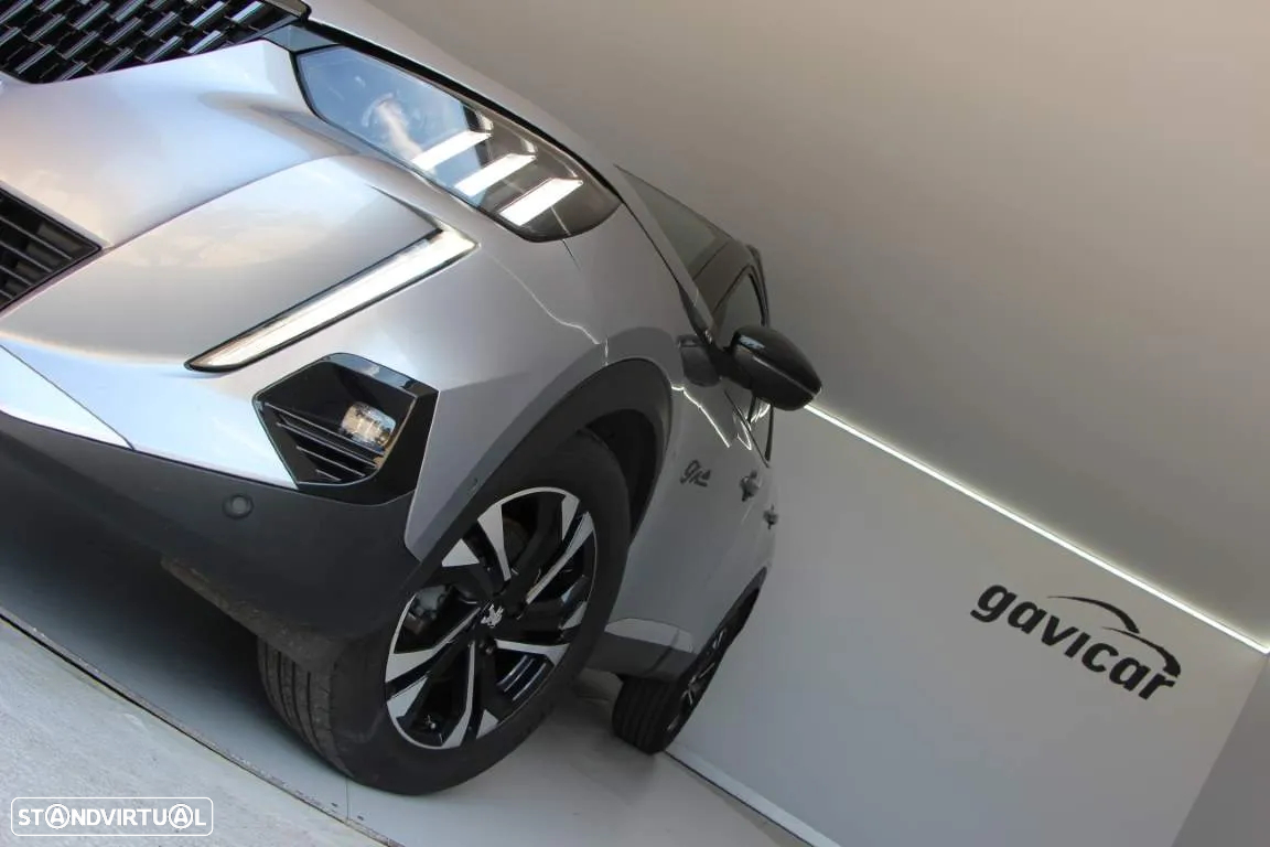 Peugeot 2008 1.5 BlueHDi GT EAT8 - 3