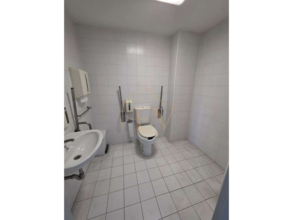 Loja | 81,5 m² - Grande imagem: 5/13