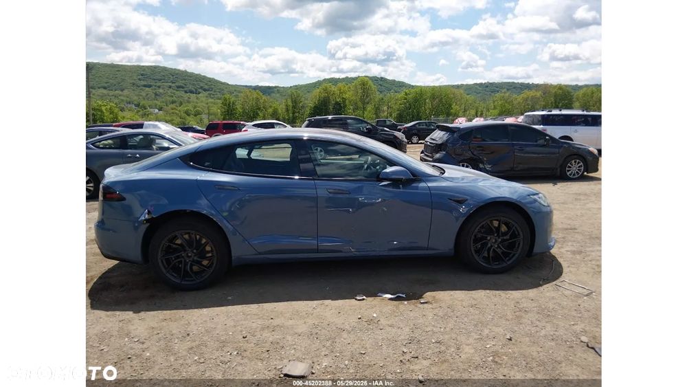 Tesla Model S AWD - 6