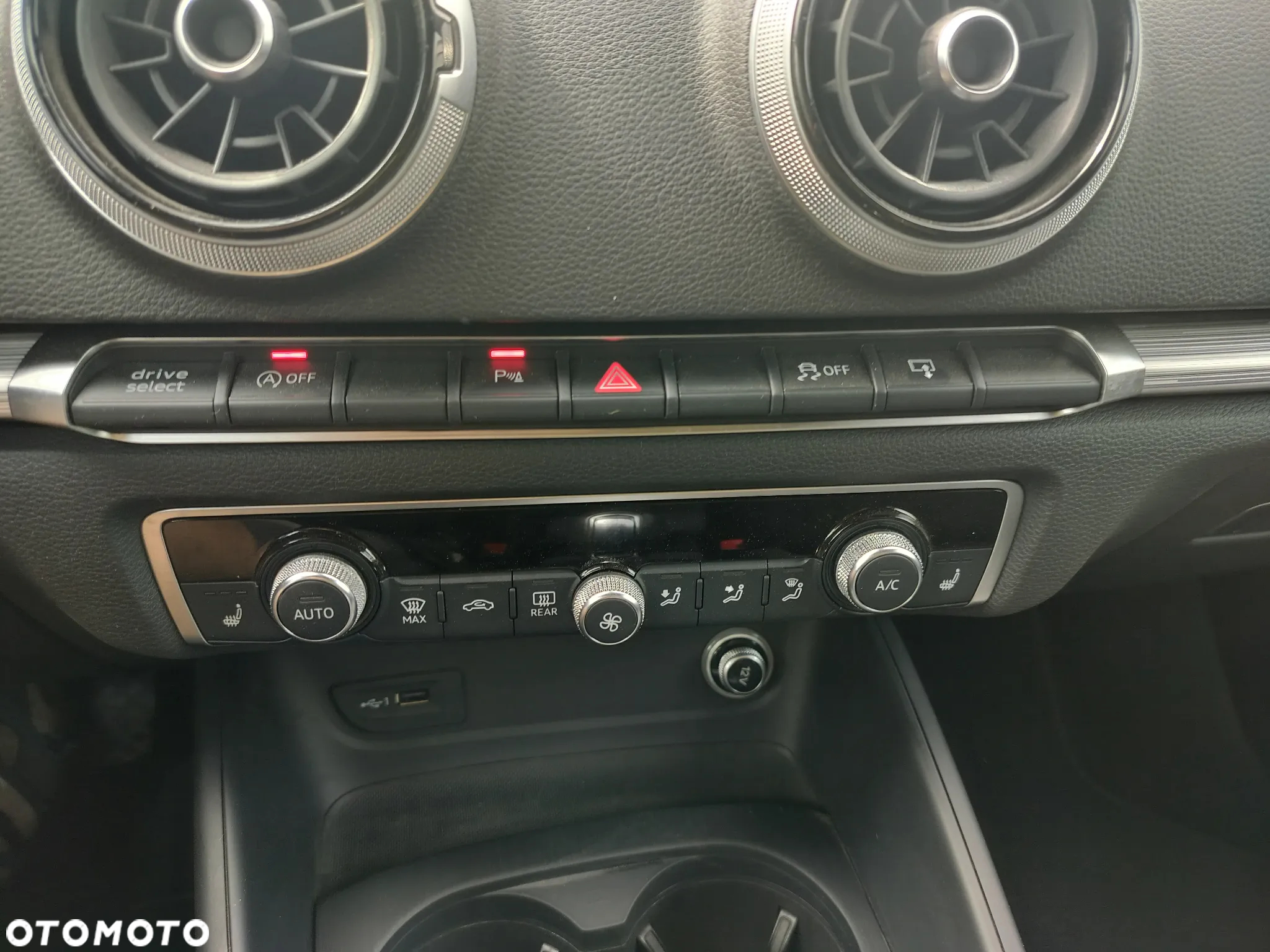 Audi A3 1.4 TFSI cylinder on demand ultra Limousine Str S line Sportpaket - 14