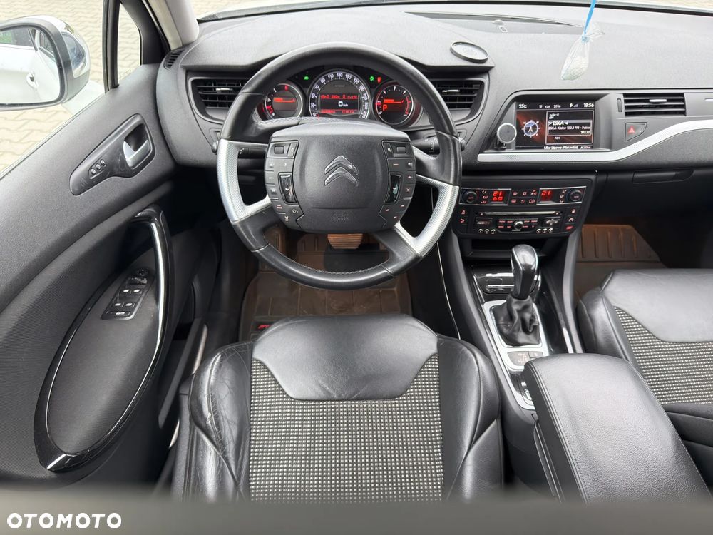Citroën C5 Cross 2.0 HDi Exclusive - 24