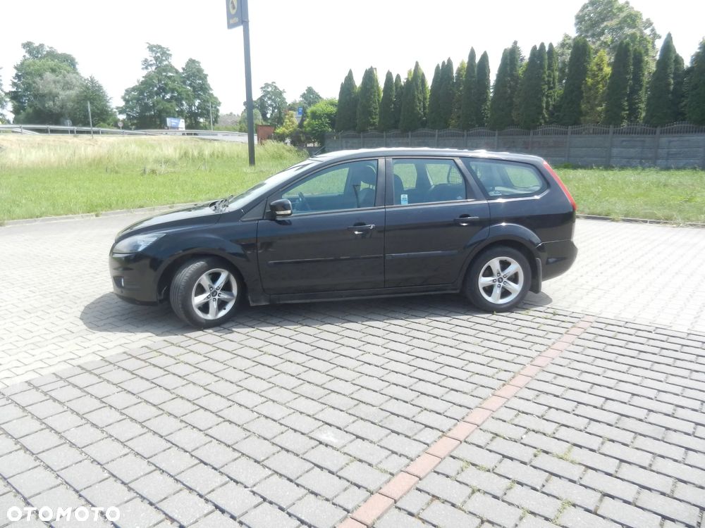 Ford Focus - 1