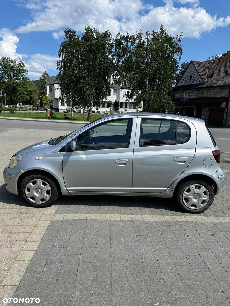 Toyota Yaris 1.4 D-4D Luna - 4