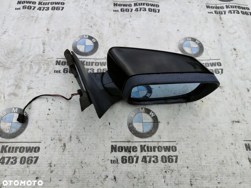 BMW E46 Sedan Kombi Lusterko prawe Black Sapphire 475 5 pinów Europa