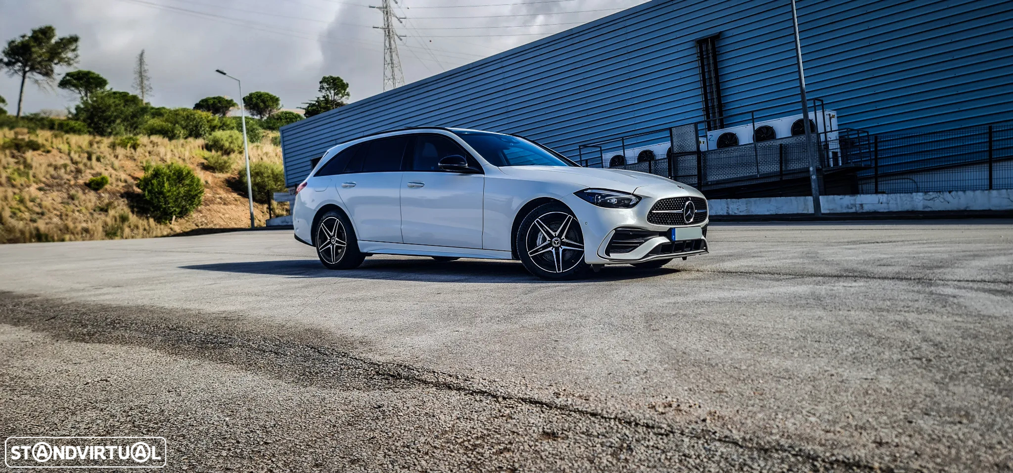 Mercedes-Benz C 300 e AMG Line - 4