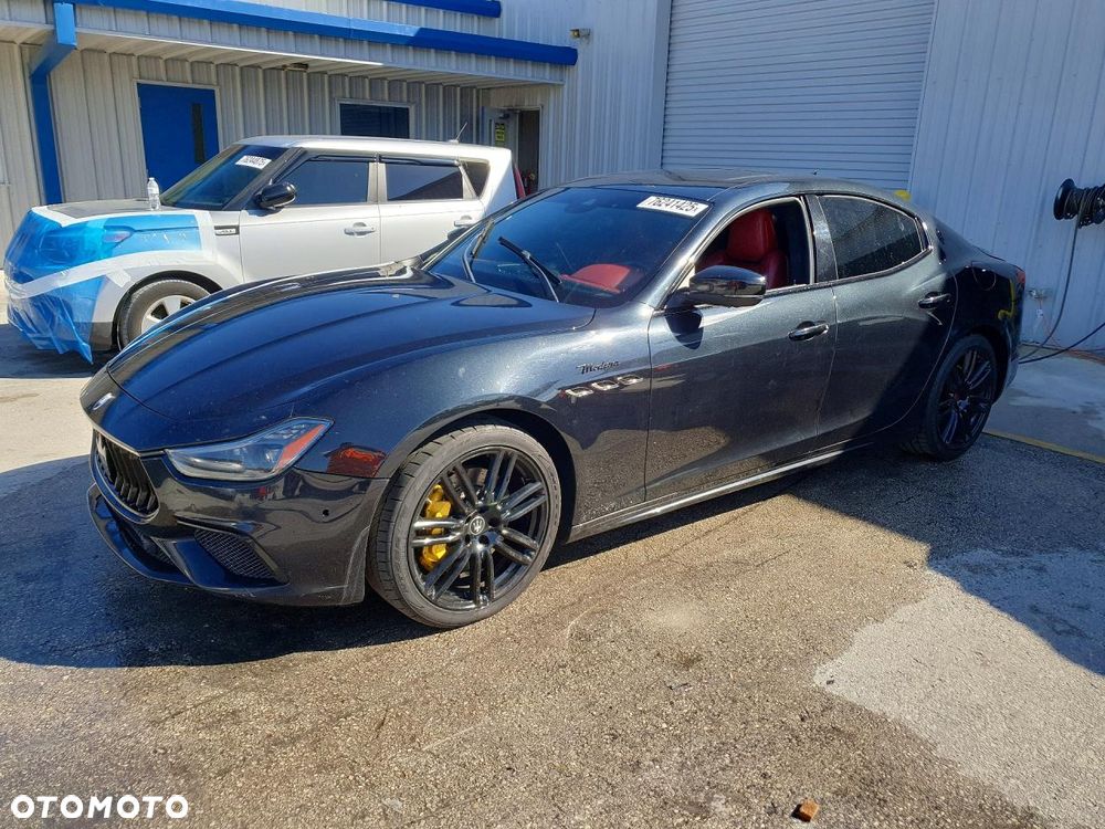 Maserati Ghibli S Modena - 8