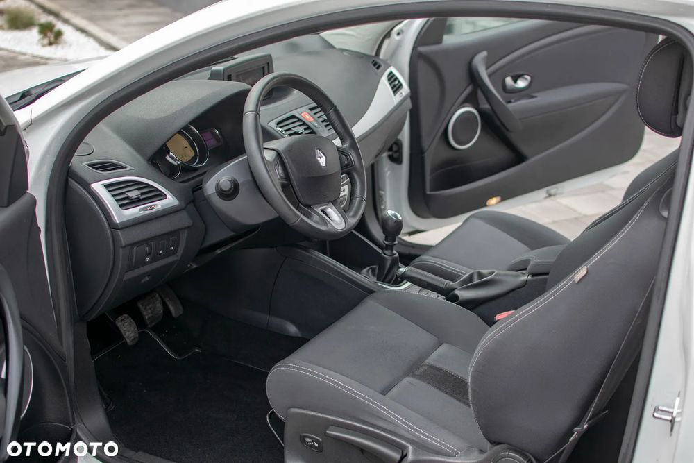 Renault Megane 2.0 16V TCE Dynamique - 7