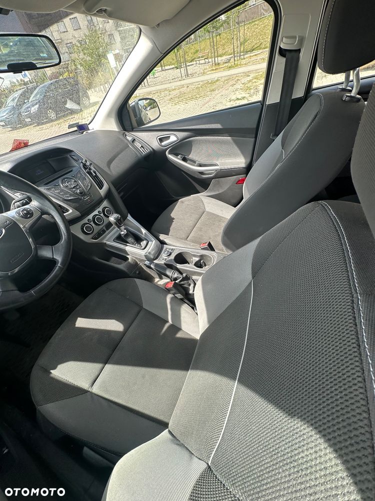 Ford Focus - 8