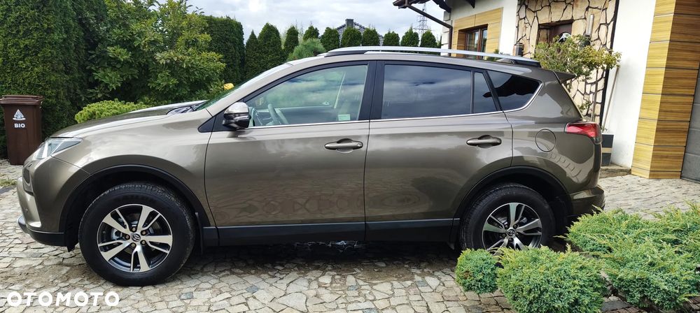 Toyota RAV4 2.0 4x4 Start&Stop CVT Executive - 4