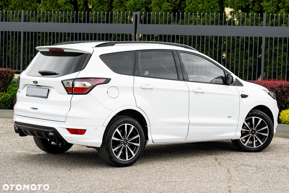 Ford Kuga 2.0 TDCi 4x4 ST-Line - 14