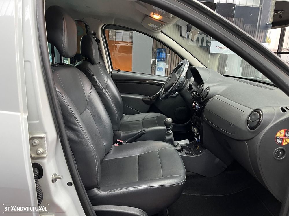 Dacia Duster 1.5 dCi Prestige - 17