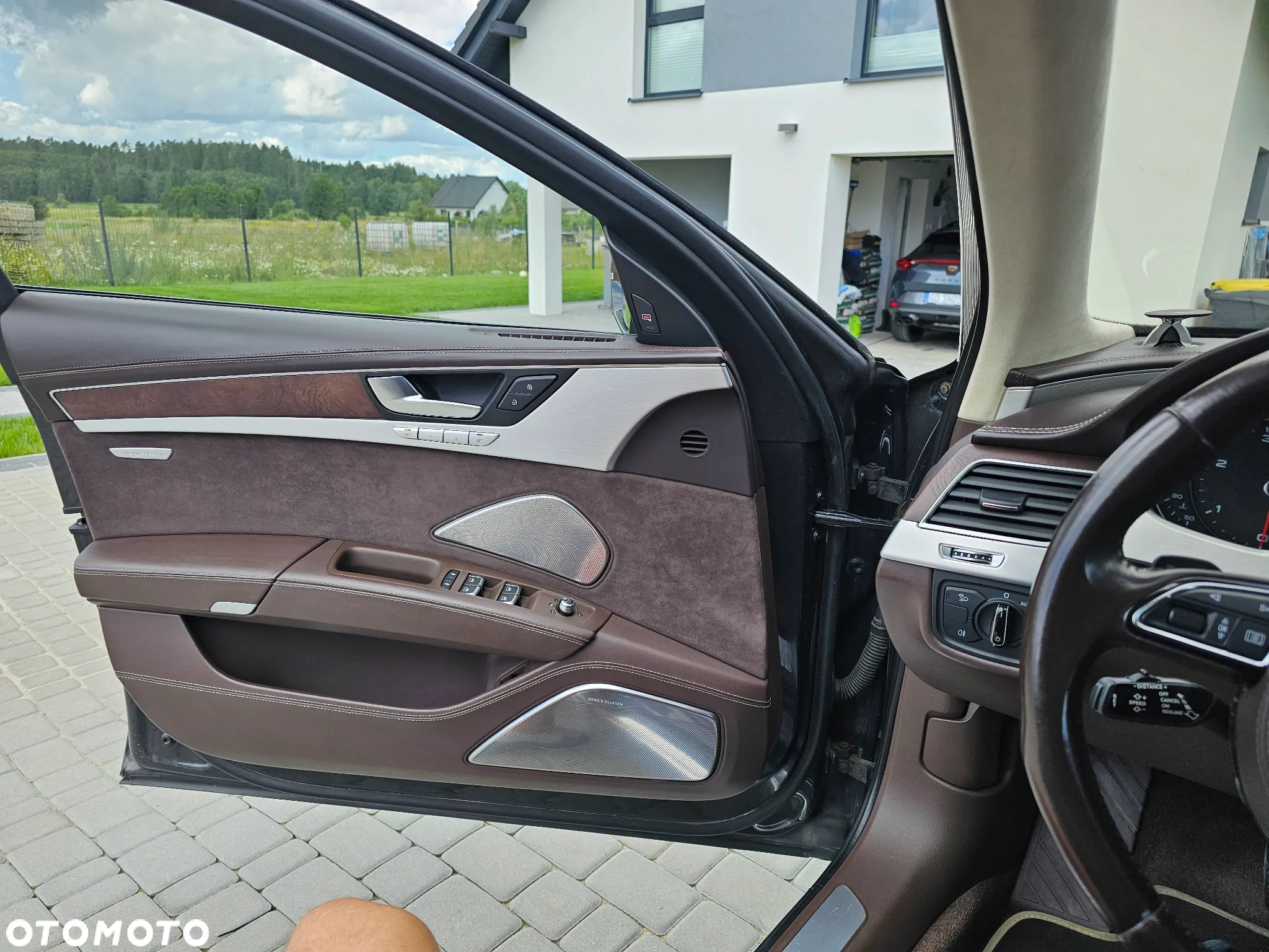 Audi A8 4.2 TDI Quattro - 10