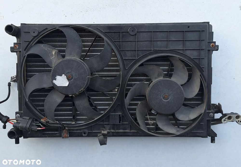 WENTYLATORY CHŁODNICY KPL. VW GOLF V 1.6B 1K0121207J - 1