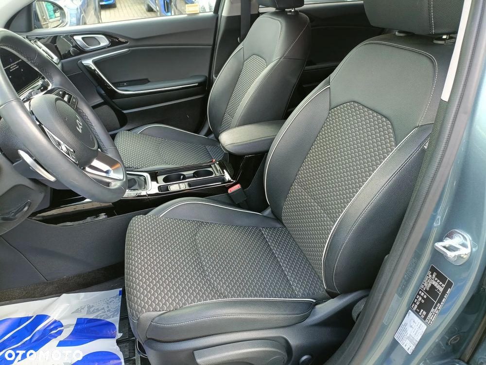 Kia Ceed 1.5 T-GDI Tribute DCT - 11