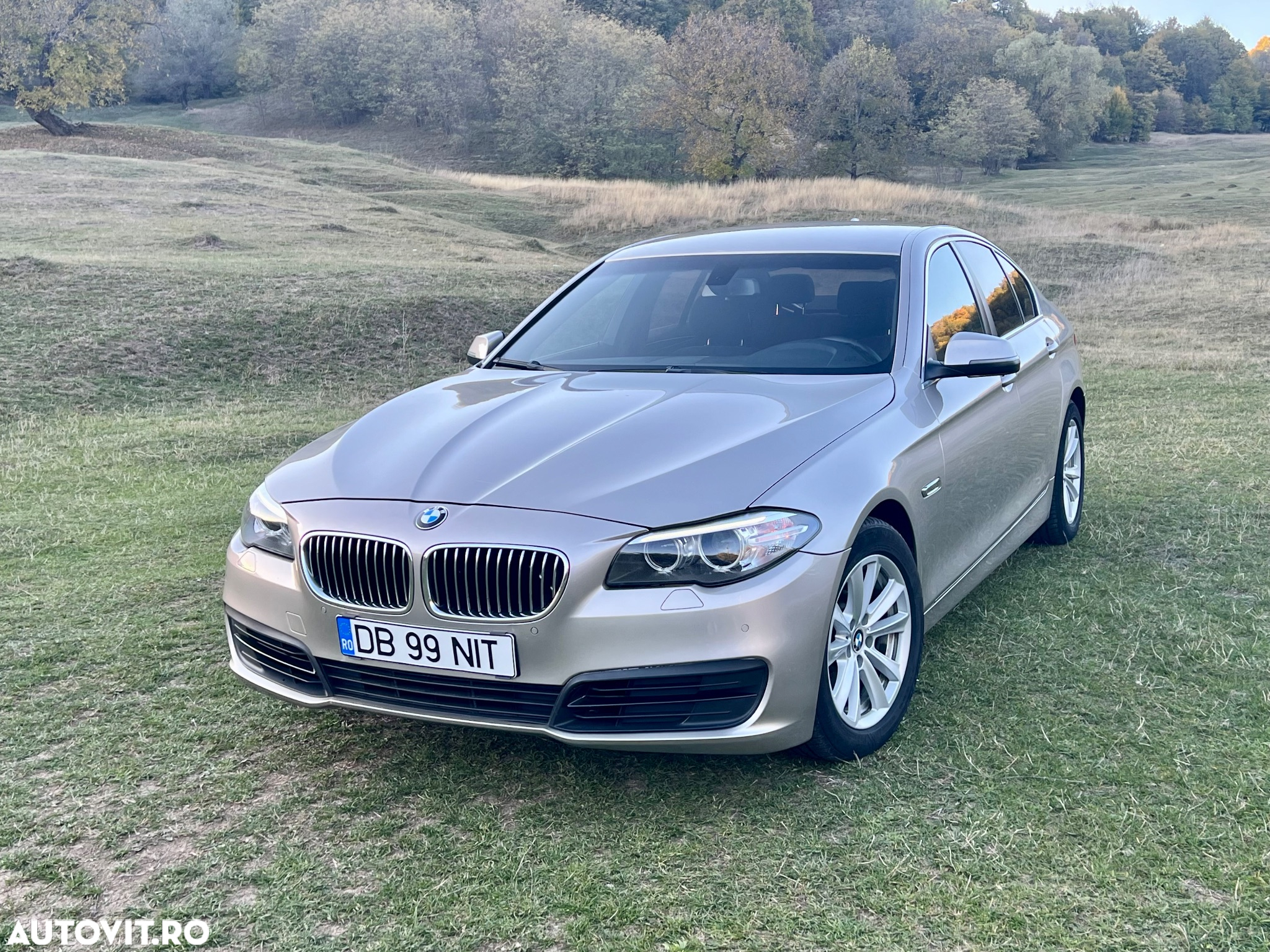 BMW Seria 5 518d Touring Aut. - 2