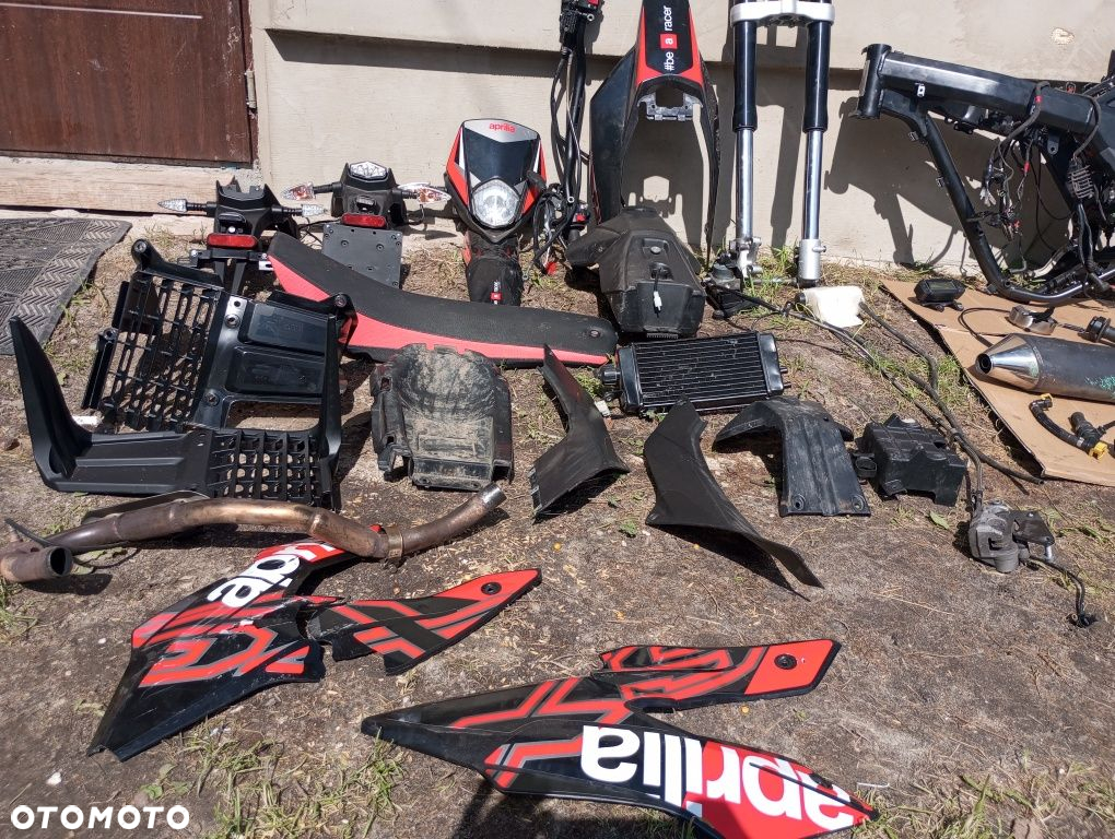 Wszystkie części rama silnik silnika malaguti xsm 125 RX SX Aprilia xt - 7