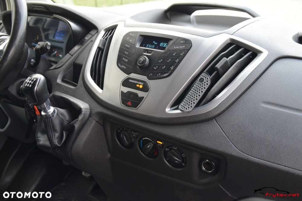 Ford Transit - 22