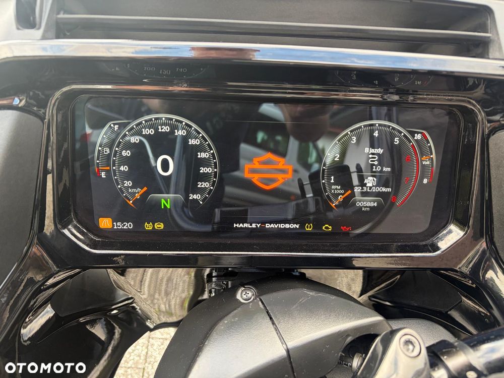 Harley-Davidson Touring Road Glide - 6