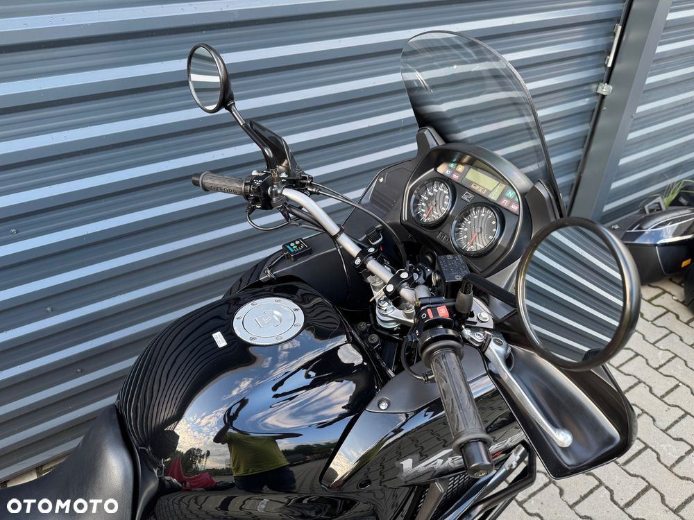 Honda XL - 9