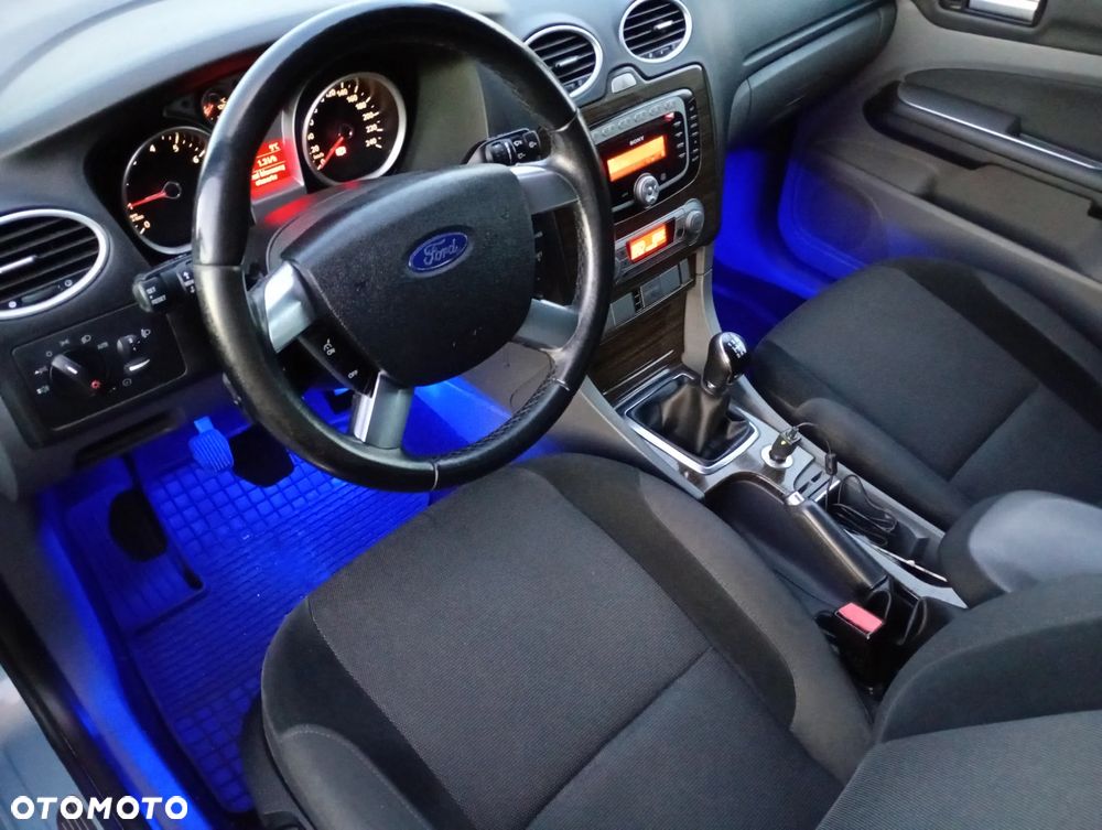 Ford Focus - 13