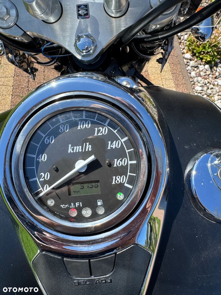 Suzuki VL 800 Volusia - Boulevard C50 - 9