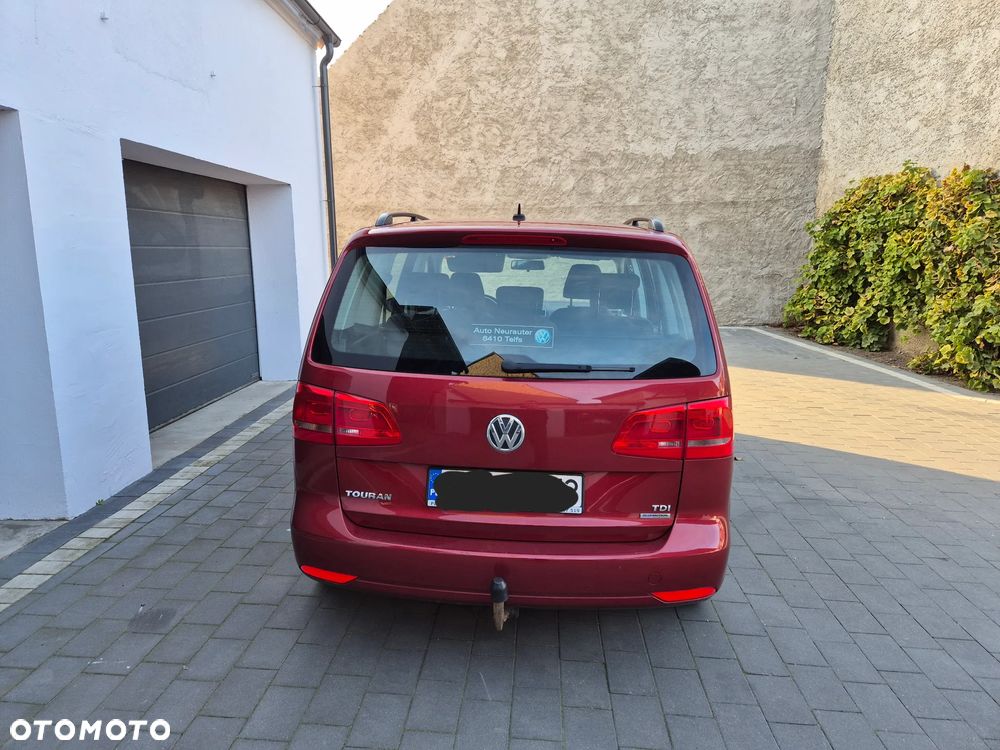 Volkswagen Touran - 3