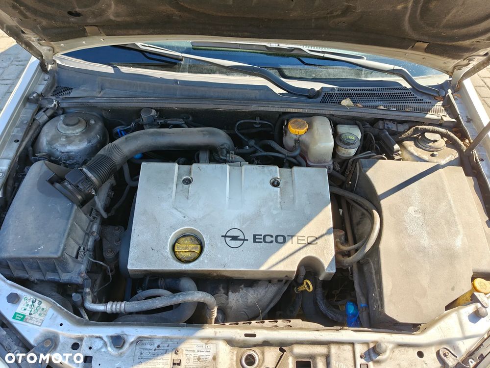 Opel Vectra 1.8 Elegance - 8