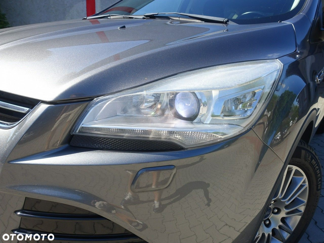Ford Kuga - 4